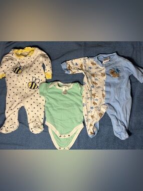 Baby Boy 0-3M Bundle Sleepers Bodysuit Puppy Bee Cute Set